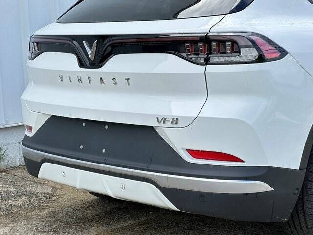 2025 VinFast VF8 Plus