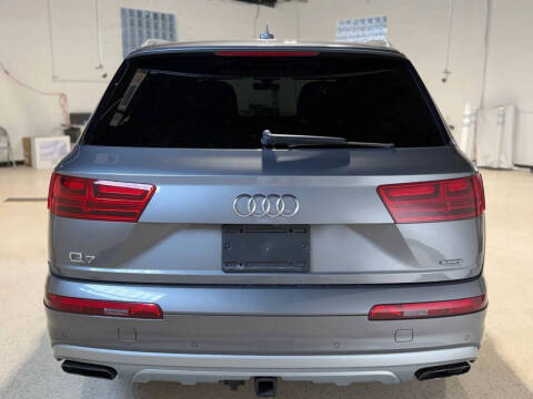 2017 Audi Q7 2.0T quattro Premium Plus