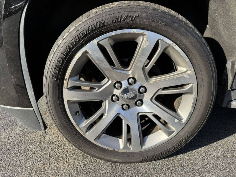 2019 Cadillac Escalade Luxury