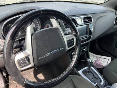 2011 Chrysler 200 Touring