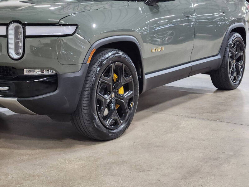 2023 Rivian R1S Launch Edition