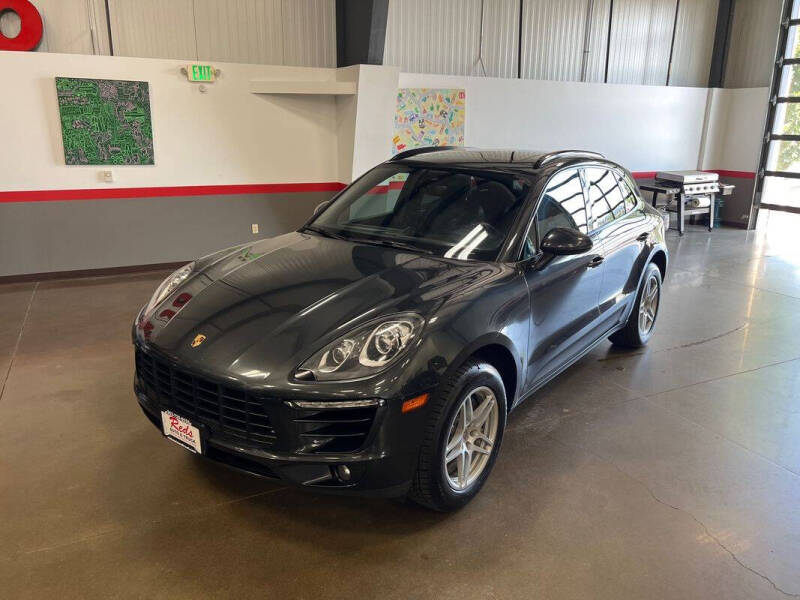 2017 Porsche Macan