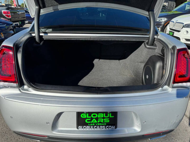 2021 Chrysler 300 S V8