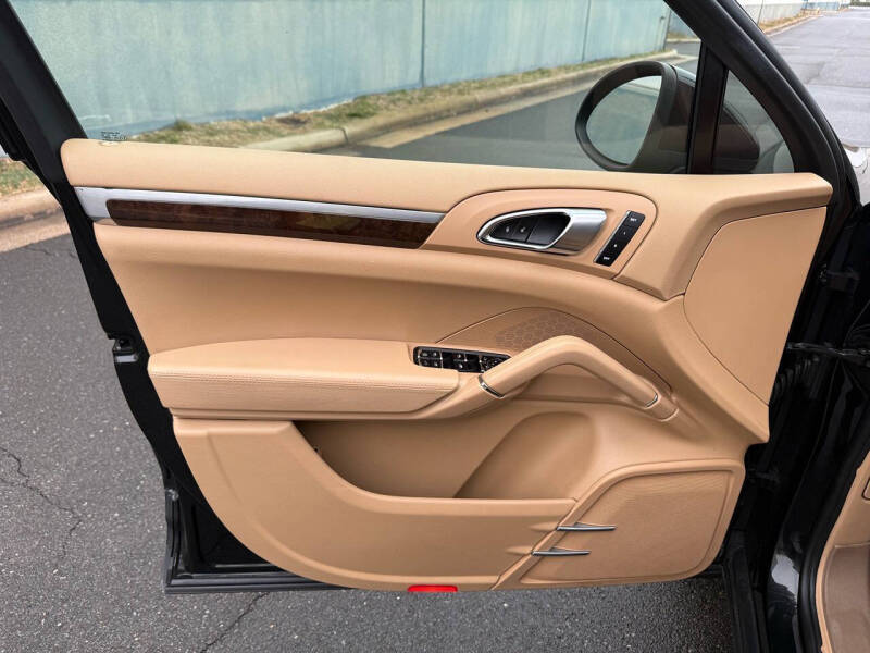 2012 Porsche Cayenne