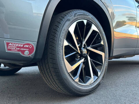 2023 Mitsubishi Outlander PHEV SEL