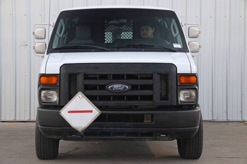 2010 Ford E-Series E-350 SD