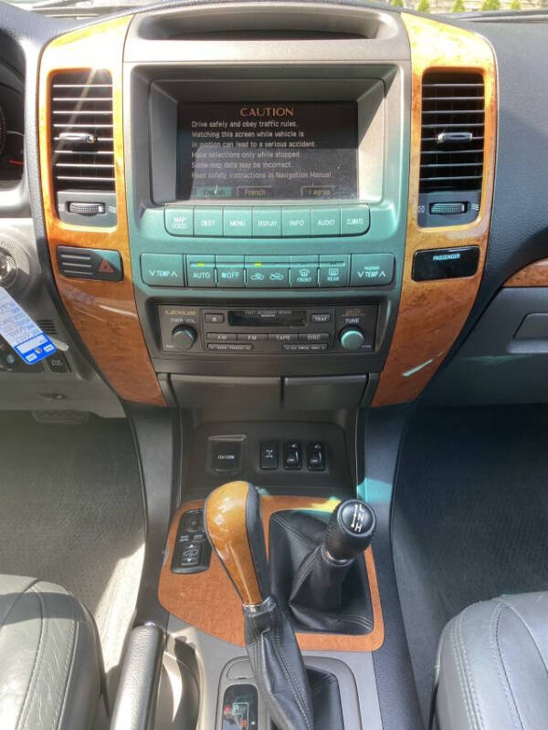 2004 Lexus GX 470