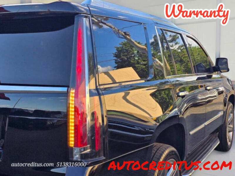 2017 Cadillac Escalade Luxury