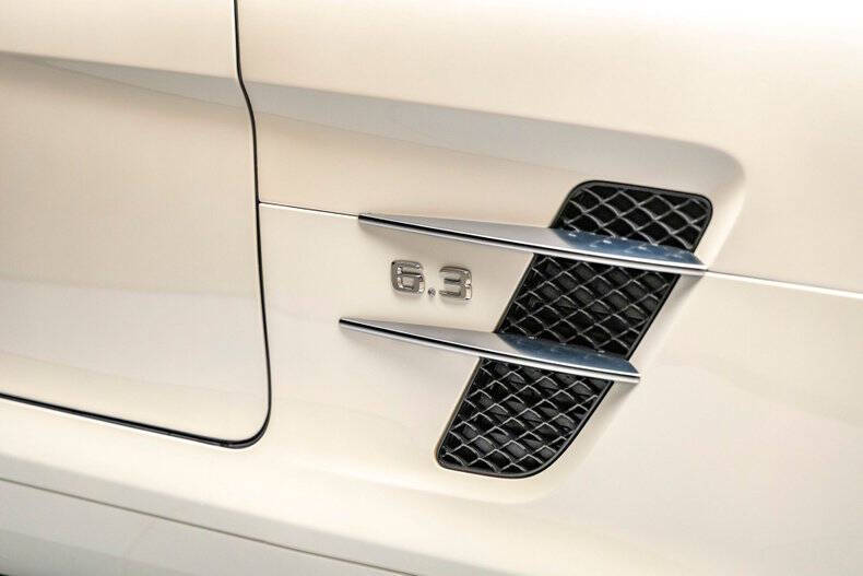 2011 Mercedes-Benz SLS AMG