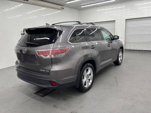 2016 Toyota Highlander Limited