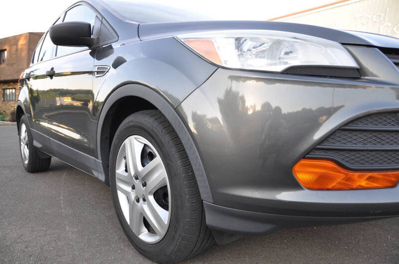 2015 Ford Escape S