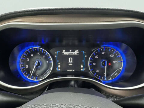 2017 Chrysler Pacifica Touring Plus