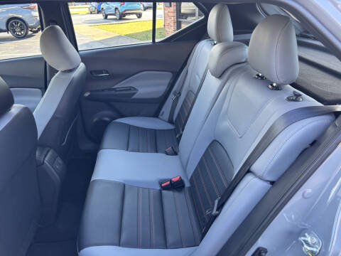 2024 Nissan Kicks SR