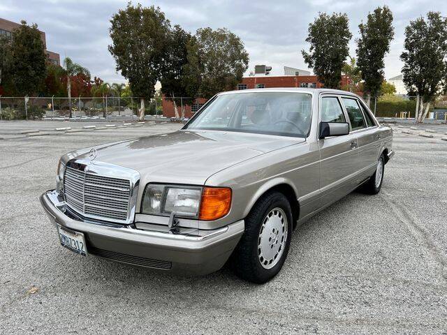 1989 Mercedes-Benz 560-Class for sale at Venice Motors in Santa Monica CA