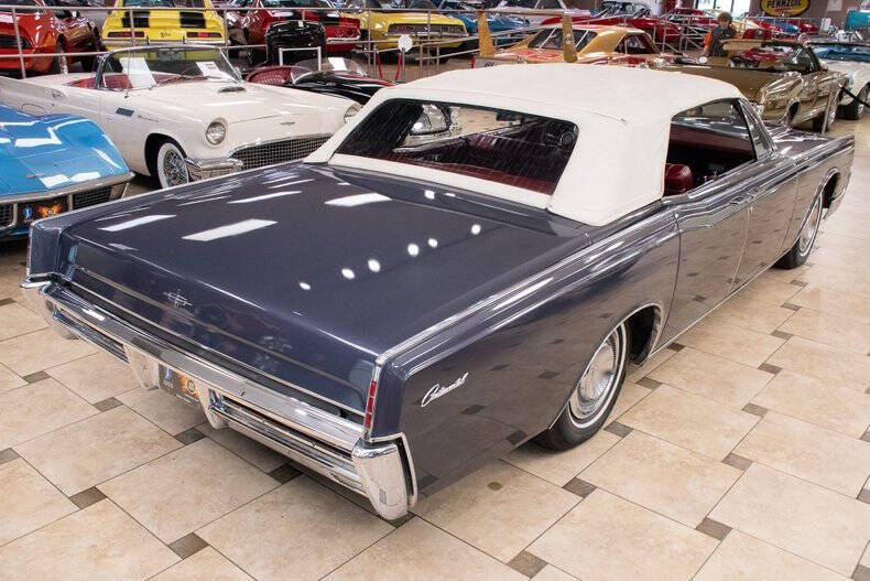 1967 Lincoln Continental