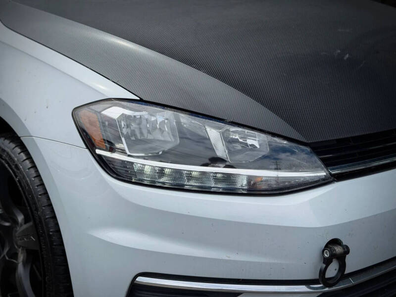 2021 Volkswagen Golf TSI