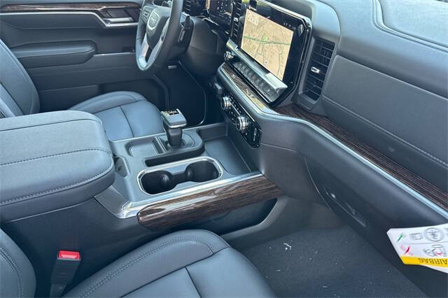 2025 GMC Sierra 1500