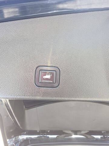 2011 Cadillac SRX Luxury Collection