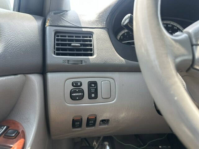 2004 Toyota Sienna
