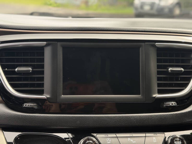 2019 Chrysler Pacifica Touring L