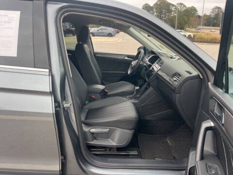 2023 Volkswagen Tiguan SE