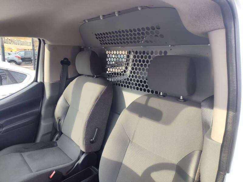 2017 Nissan NV200 SV