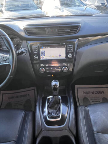 2017 Nissan Rogue Sport SL