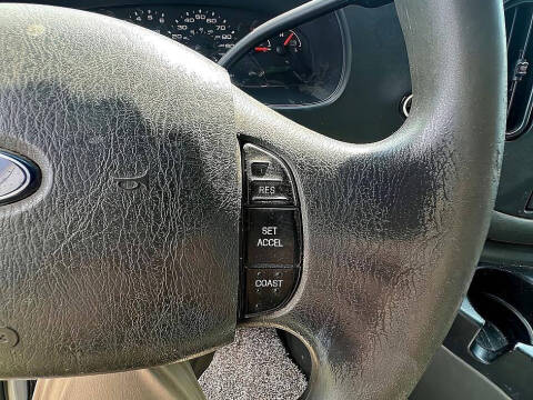 2006 Ford E-Series E-350 SD