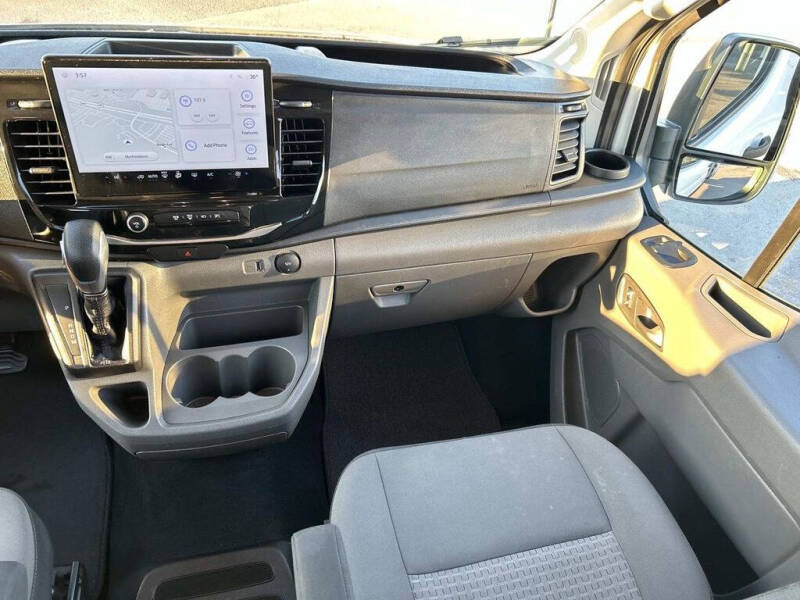 2023 Ford Transit 350 XLT