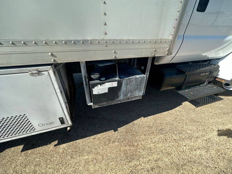 2005 Ford F-650 Super Duty