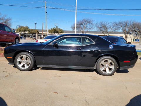 2021 Dodge Challenger SXT