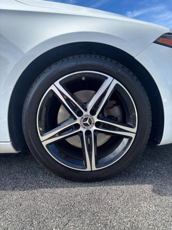 2019 Mercedes-Benz A-Class A 220