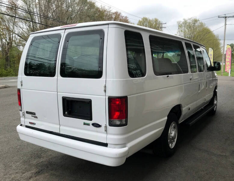 2014 Ford E-Series E-150