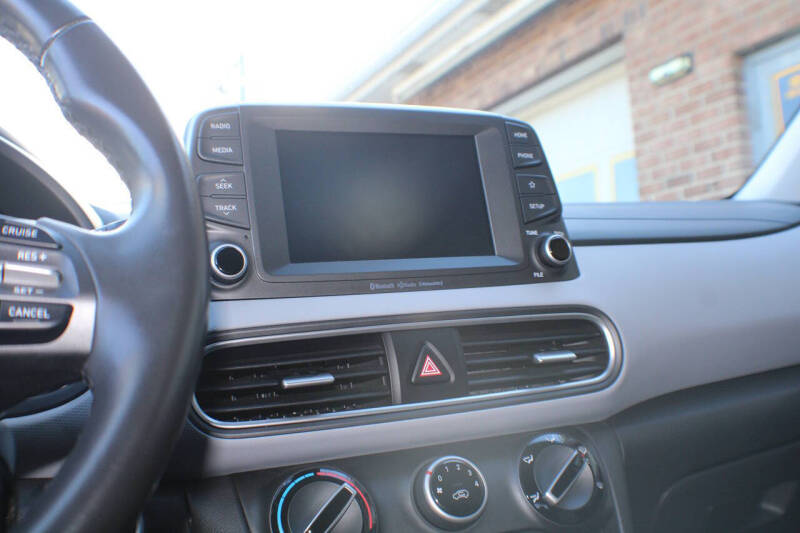 2021 Hyundai Kona SEL