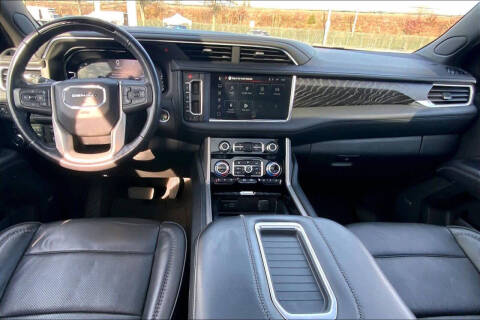 2023 GMC Yukon XL Denali