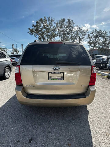 2008 Kia Sedona