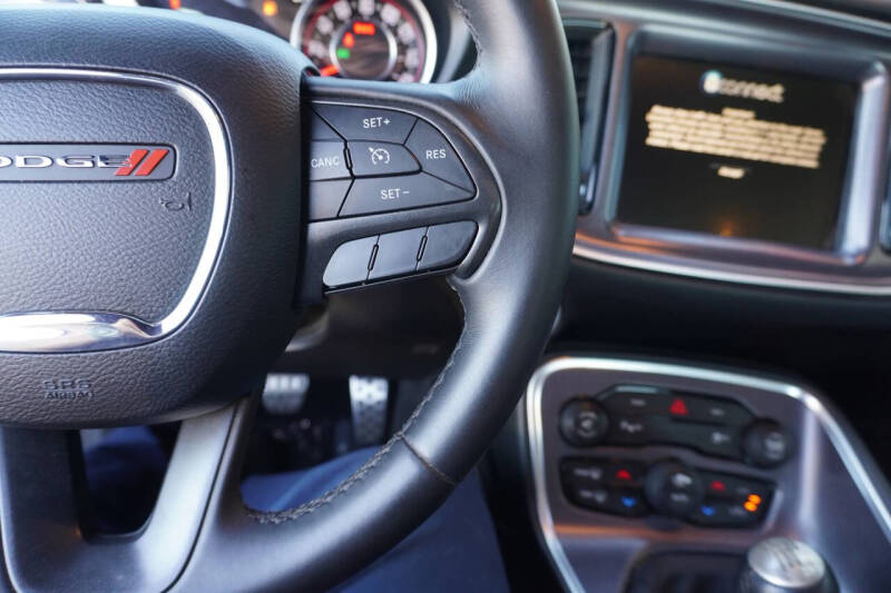 2015 Dodge Challenger