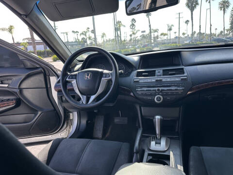 2012 Honda Crosstour EX V6