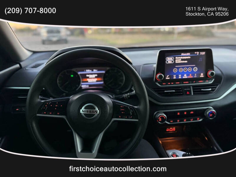 2021 Nissan Altima 2.5 SV