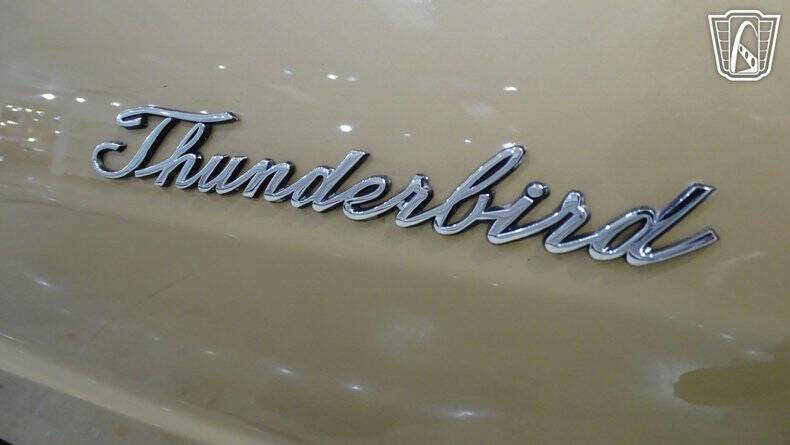 1966 Ford Thunderbird