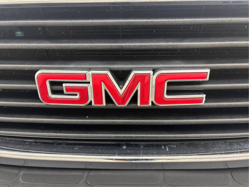 2022 GMC Savana 2500