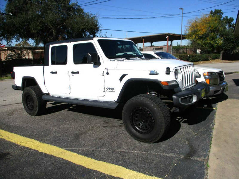 2020 Jeep Gladiator for sale at Metroplex Motors Inc. in Houston TX