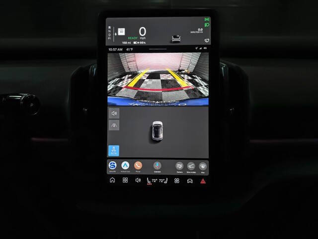 2025 Volvo EX30 Twin Plus