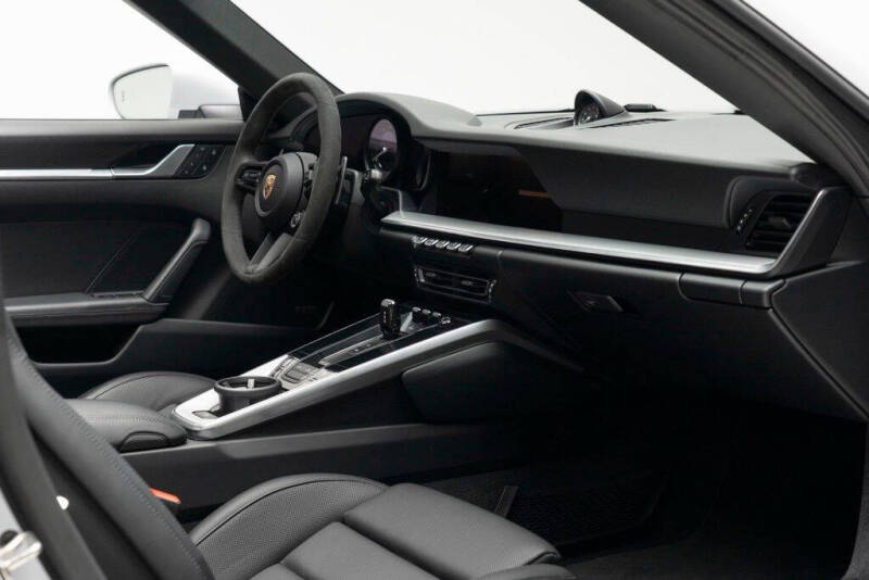 2024 Porsche 911 Targa 4S