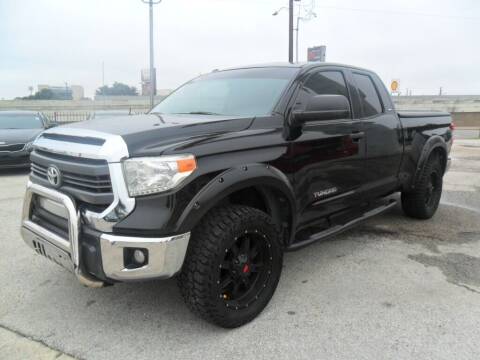 2014 Toyota Tundra for sale at Talisman Motor Company in Houston TX