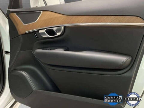 2025 Volvo XC90 B6 Plus Bright Theme 7P