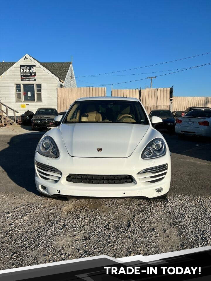 2014 Porsche Cayenne Base's photo