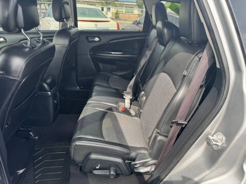 2019 Dodge Journey Crossroad