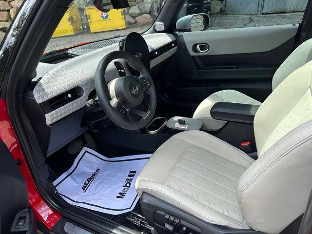 2025 MINI Hardtop 2 Door