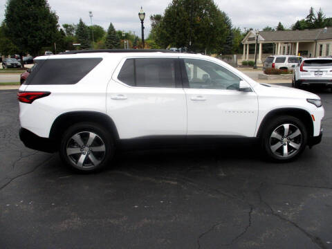 2023 Chevrolet Traverse LT Leather